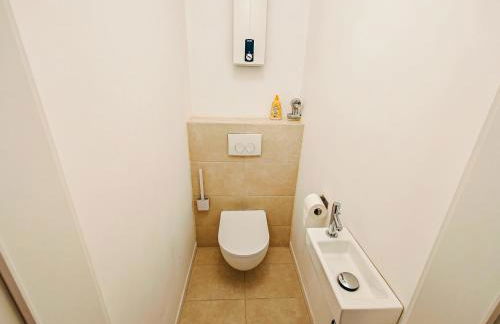 3 Room Downtown Apartment Bilk - Foto 27