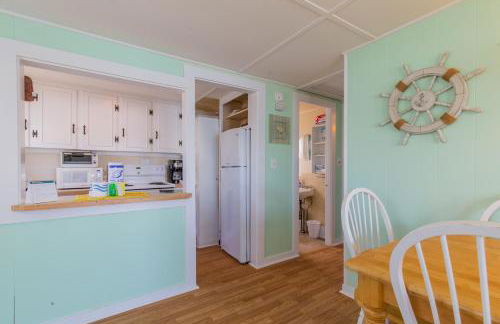 The Eastern Avenue Cottage - Photo 21