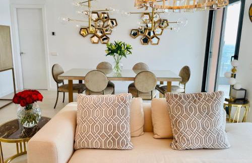 Luxury 3 Bedroom Penthouse - Photo 31