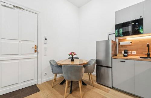 Modern Apartment in Berlin - Photo 5