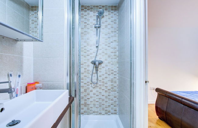 Spacious 2-bed Apartment, Family With Pets Welcome - Foto 22