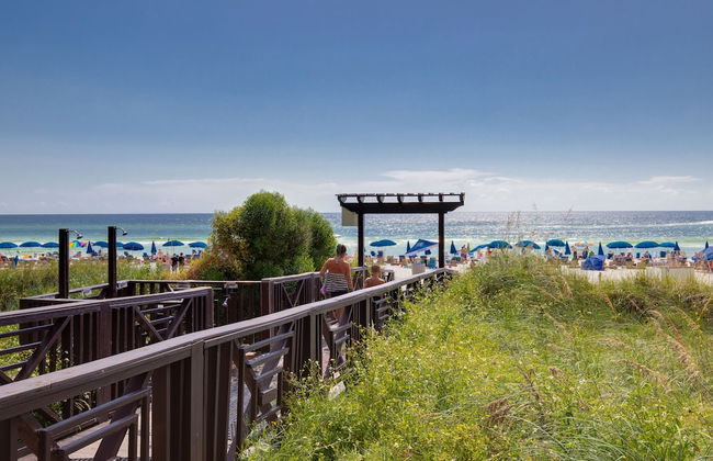 Penthouse With Beautiful Beach Views! 1 Bedroom, 2 Bathroom Penthouse! - Foto 25