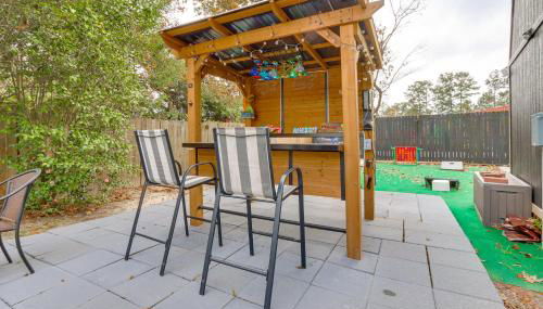 Pool, Hot Tub and Backyard Fun! Savannah Retreat - Foto 4