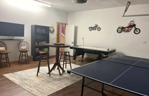 Nantahala Nook, cabin w/hot tub,game room, & wifi - Foto 51