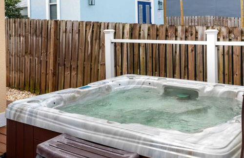 Serenity Now-Free Golf Cart-Hot Tub-Comm Pool - Foto 40