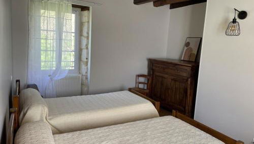 Maison de Charme avec Jardin à Jayac - FR-1-616-465 - Foto 3