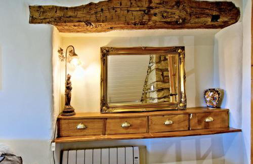 Westside Cottage, Newby Hamlet, Clapham, Yorkshire Dales National Park, Famous Three Peaks, Near The Lake District, Pets Are Welcome, Direct Parking in front of the Cottage & Guest Parking - Foto 16