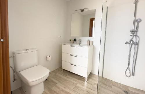 Tranquil 2BR Private Heated Pool with Ocean Views & Cinema Room - Foto 14