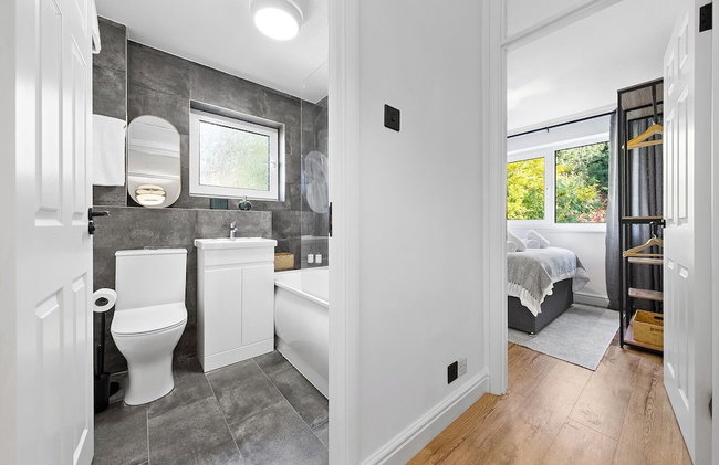 2BR Flat, Free Parking, Close to Airport & Centre - Foto 69