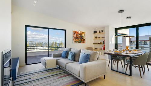 WHome Bachelor pad in the Sky, Great for Digital Nomads & Remote Workers - Foto 2