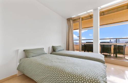 Penthouse Duplex with Epic Views - Photo 40