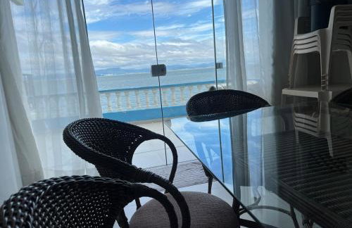 Três suítes em frente ao mar - Foto 11