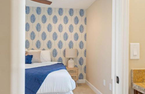 Oceanview Luxe Retreat with Rooftop - Foto 20