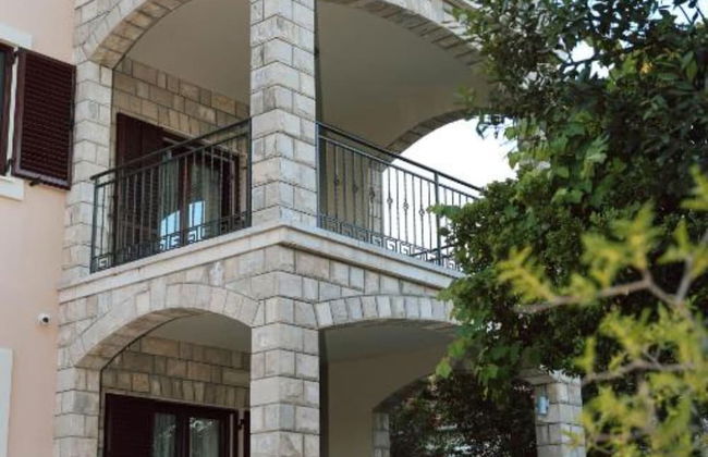 Stylish Apartment With Modern Elegance in Herceg Novi Area - Foto 37