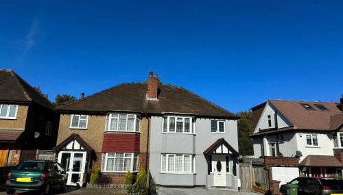 3 Bed House in Cheam, London with Garden, Parking and Playground - Foto 2