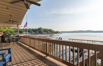 Casa Del Lago 3 bed 3 bath lakefront home with private dock - Foto 3