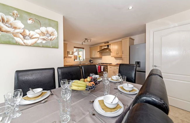 Large 5BR Home in Bedford Ideal for big Groups - Foto 17