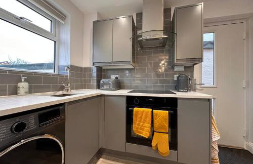 City centre home in Canterbury with free parking - Foto 8