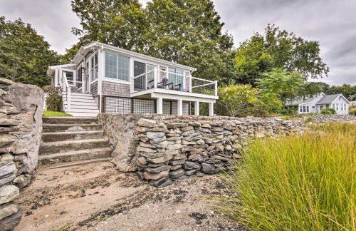 Charming Bristol Cottage with Private Beach! - Foto 29