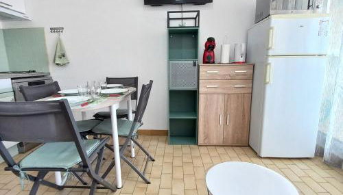 "LE COEUR GRAU" 4 personnes , parking privé , proche mer et tout commerces , 10 mn du centre ville à pieds - Foto 3