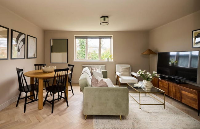 The Twickenham Wonder - Lovely 1bdr Flat With Parking - Foto 1