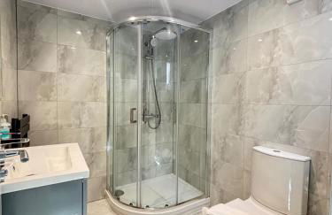 2 Bed-Sleeps 5-Free Parking-Pet Friendly - Foto 9