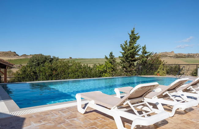 Villa Kambos Ena in Polis - Photo 7