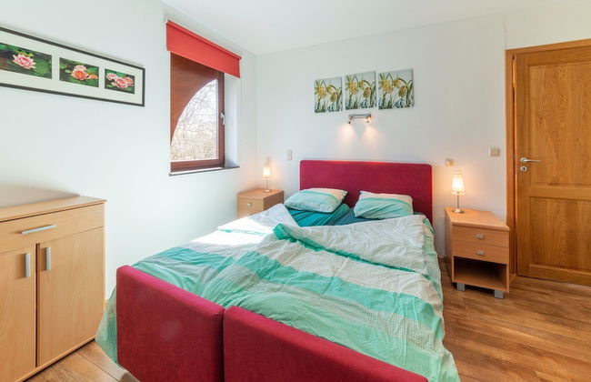 Holiday Home in Borlon With Terrace - Foto 12