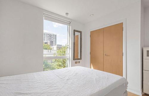 3BD Canalside Flat in De Beauvoir Town - Foto 8