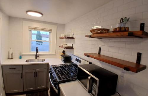 Monthly Stays - 2BR Apt in Bloomfield - 8 Min Walk from NJ Transit - Foto 4