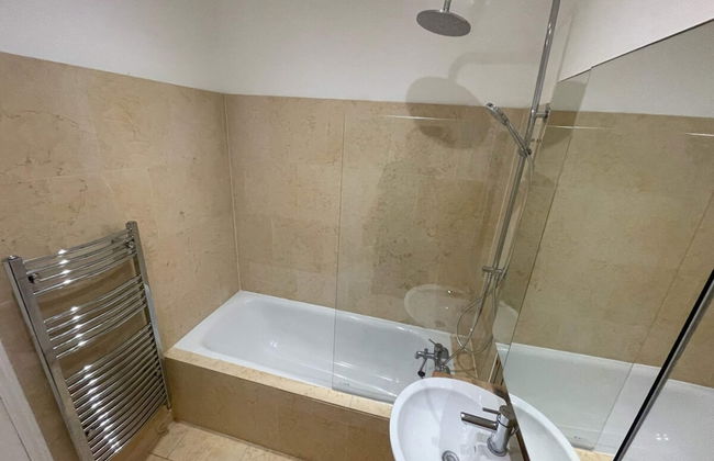 Spacious 1BD Flat - Next to Richmond Riverside! - Foto 3