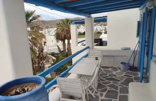 Ornos Beachside 2 Bd Stylish House - Photo 20