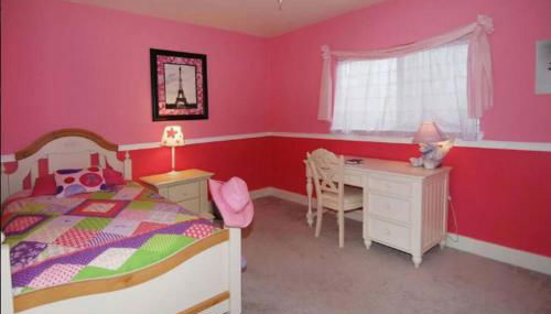 Enjoy Vacation in a Quiet Area with Huge Backyard - Foto 3