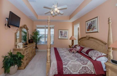 Magical Villa With Pool And Spa! Quiet Community - Foto 10