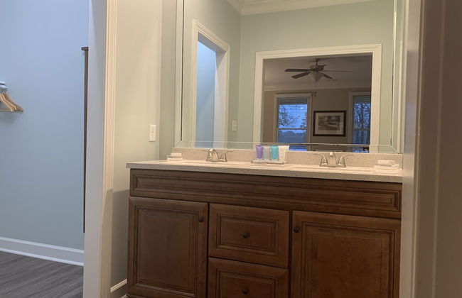 The Village at RiverLanding - Foto 40