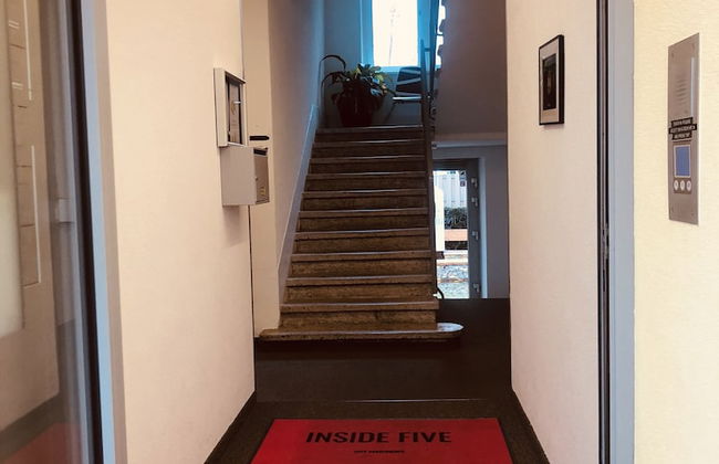 INSIDE FIVE City Apartments - Foto 2