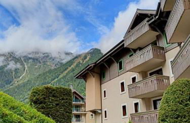 Au cœur de Chamonix – La Ginabelle, Calme avec Piscine, Sauna & Garage - Photo 26