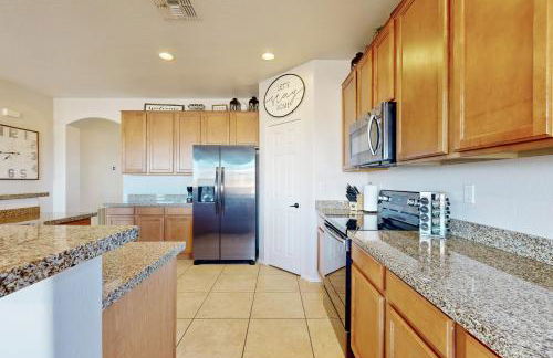 Hot Tub and Game Room Poolside Paradise in Phoenix! - Foto 8