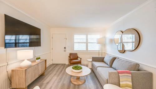 Updated Dtwn Naples Condo Across From Beach! - Foto 5