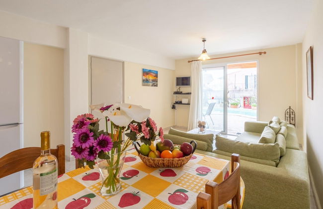 Kalliopi Private Pool Walk to Beach A C Wifi Car Not Required - 179 - Foto 2