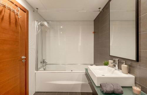 Modern 2 bedroom apt 20 min from city center - Foto 31