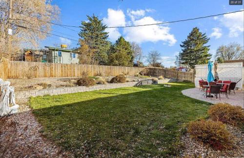 Sunny Beach House of Olde Town Arvada - Foto 12