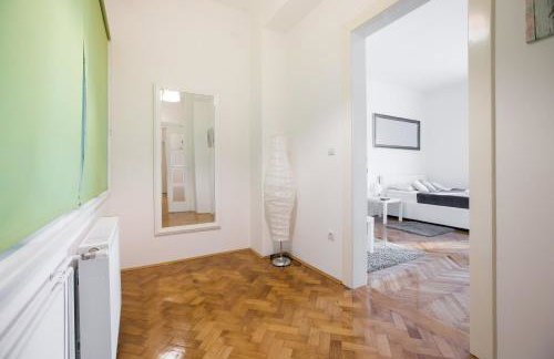 Apartment Ribnjak - Photo 6