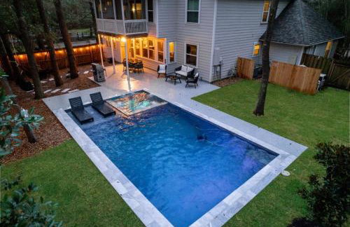 Luxury Mansion Dream Home - 6 Bed Pool Grill - Photo 42