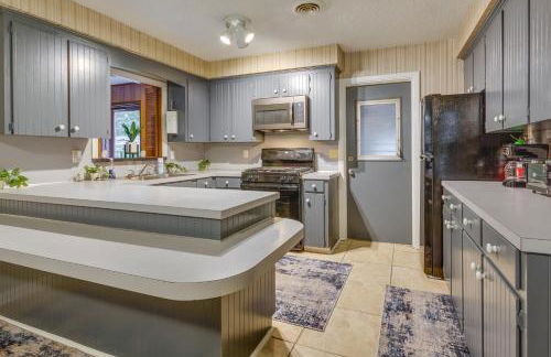 Spacious Little Rock Home with Patio - 9 Mi to Dtwn! - Foto 8