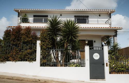 Kodu Lodge - spacious 2 storey coastal home with balcony, sea view, garden & BBQ - Foto 2