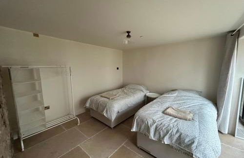 1 Cruck Cottage - Photo 9