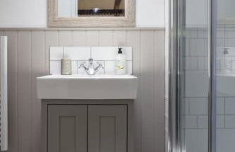 Luxury New Forest Barn, ideal for couples - Photo 45