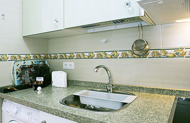 Rainbow & Pool Apartment - Foto 7