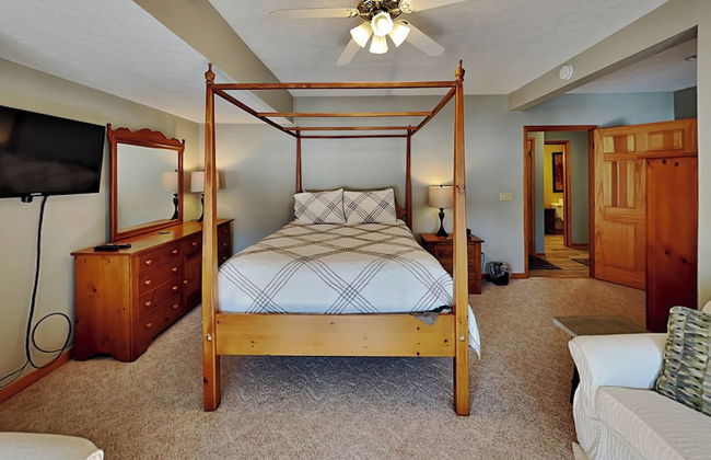 Lured by the Lake - Foto 20